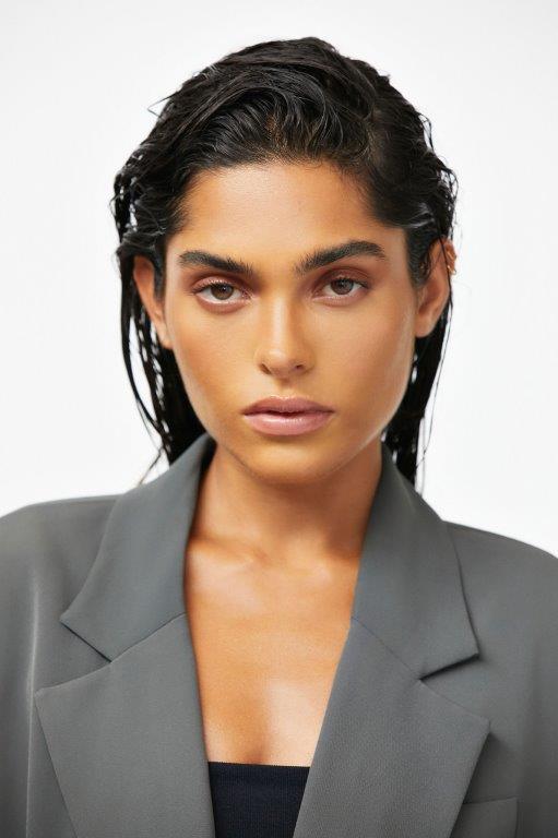 Roberta Nabhan - Front Management