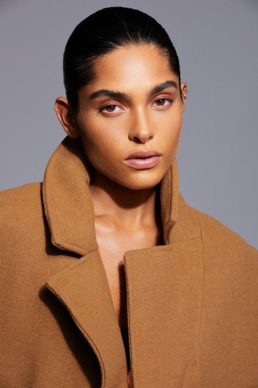 Roberta Nabhan - Front Management