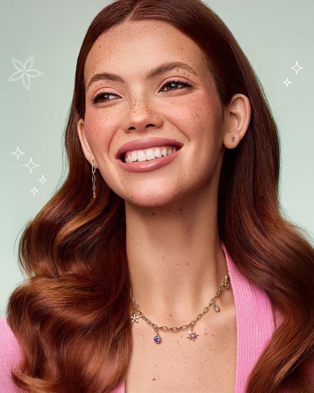 Sandi Fernandes - Front Management