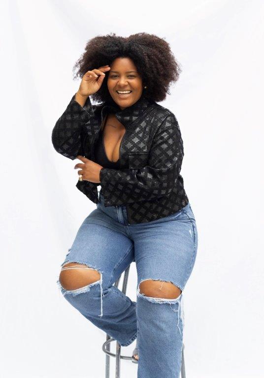 Tayanna Ruiz - Front Management