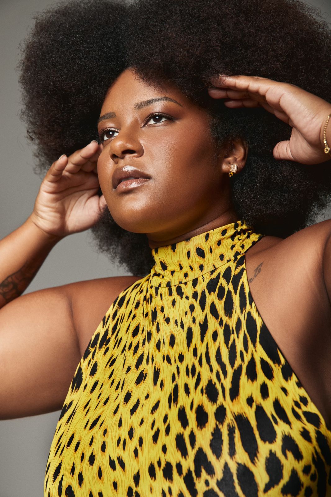 Tayanna Ruiz - Front Management