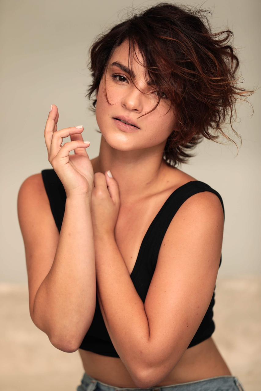 Thaís Expósito - Front Management