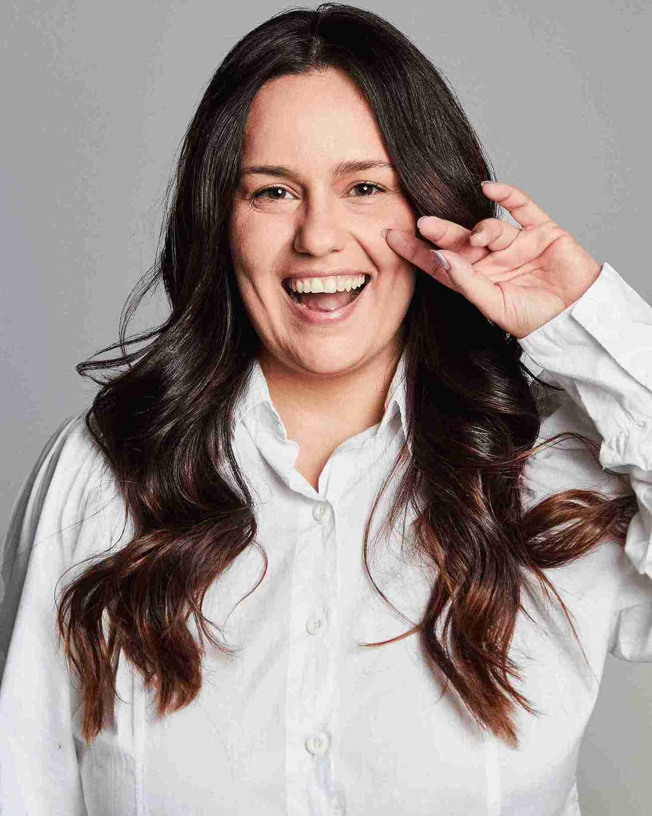 Virgínia Castellões - Front Management