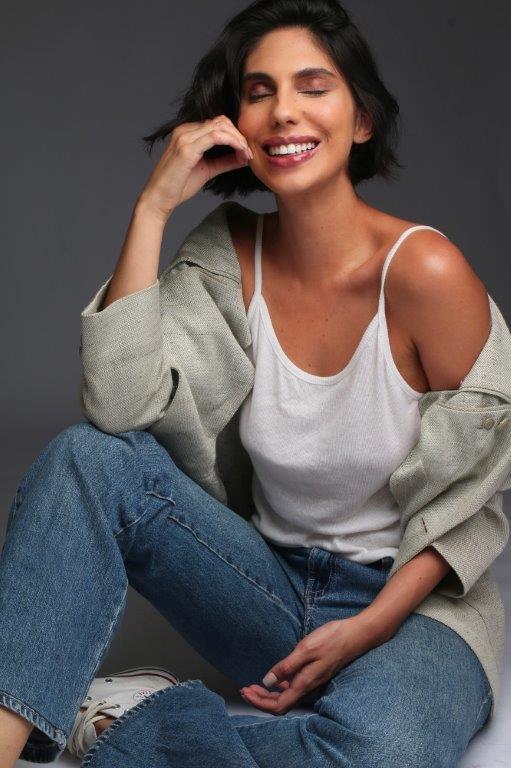 Andressa Bonato - Front Management