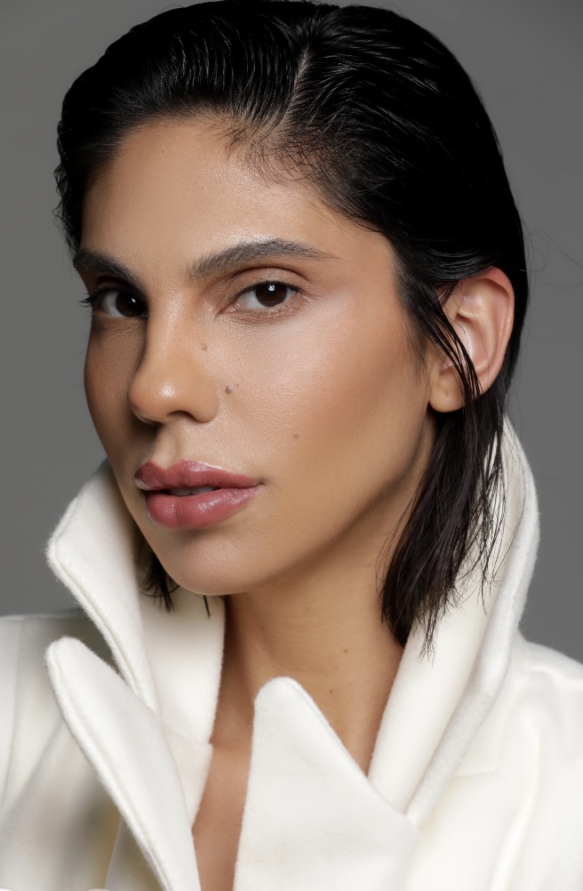 Andressa Bonato - Front Management