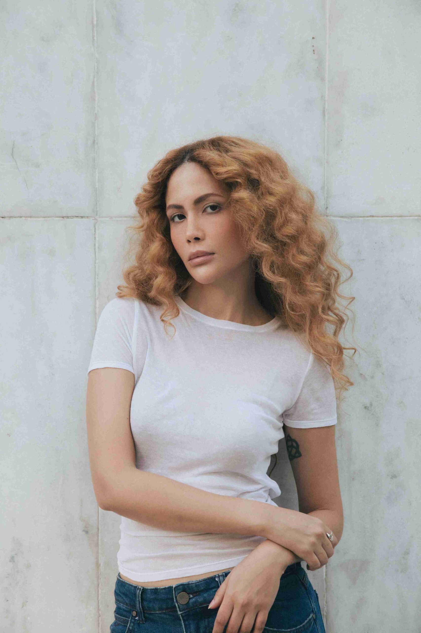 Bruna Menezes - Front Management