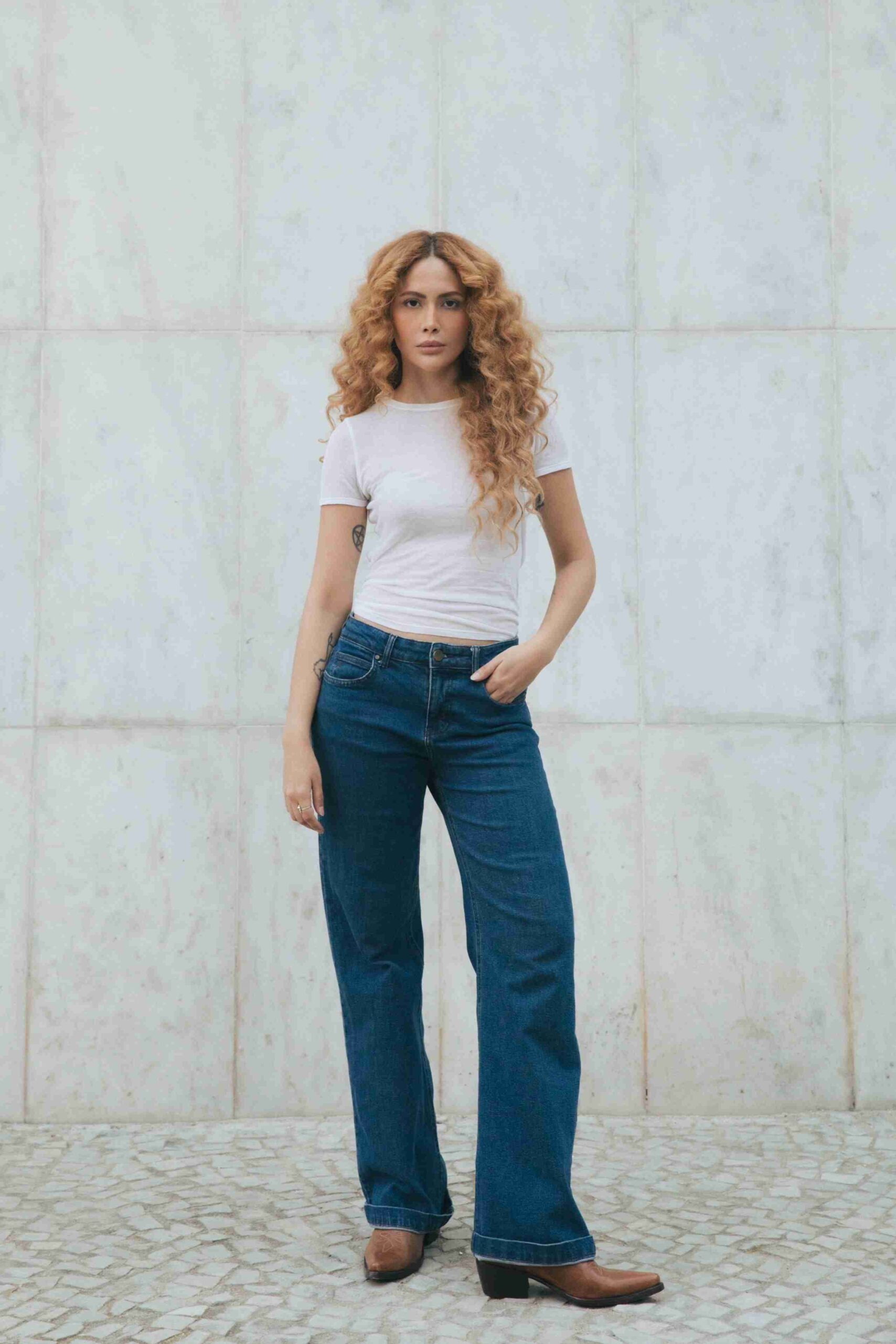 Bruna Menezes - Front Management