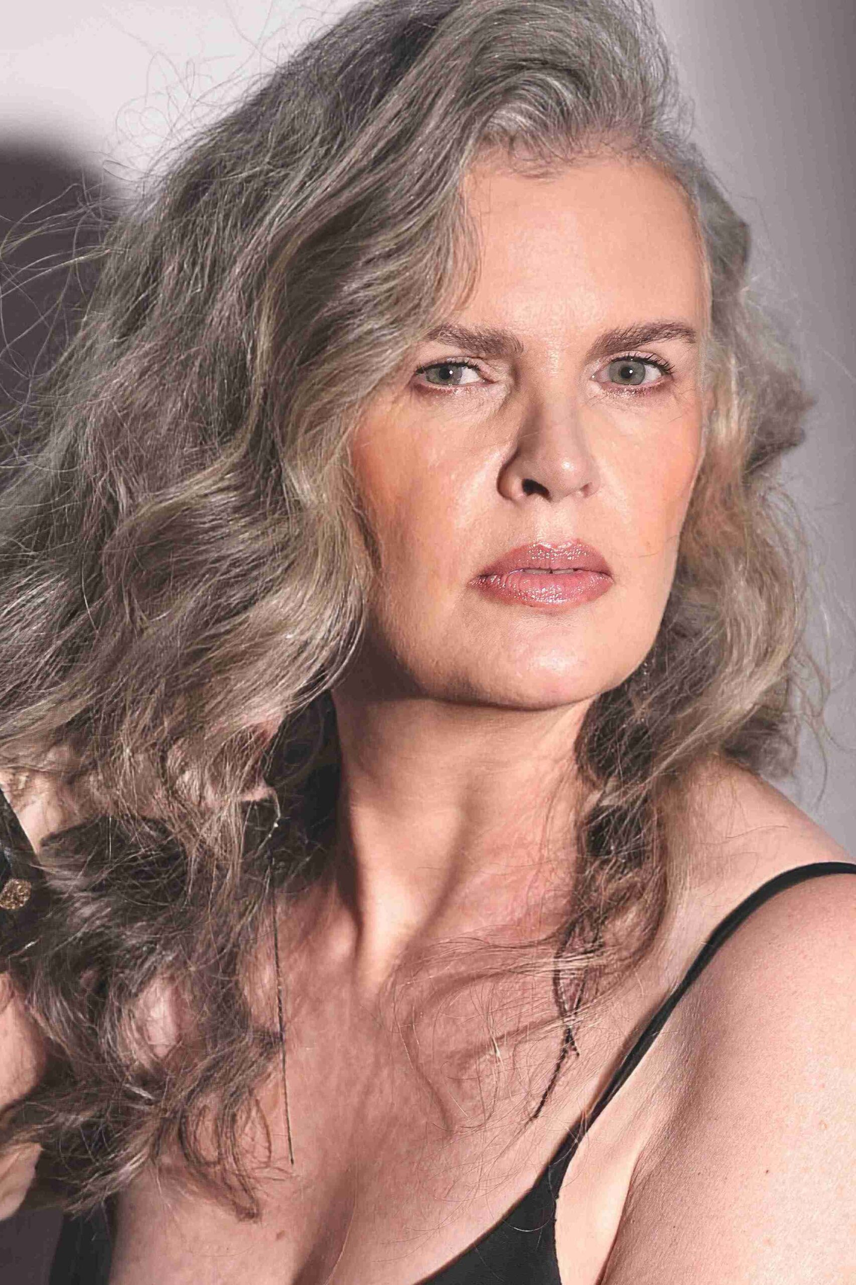 Gina Frascarelli - Front Management