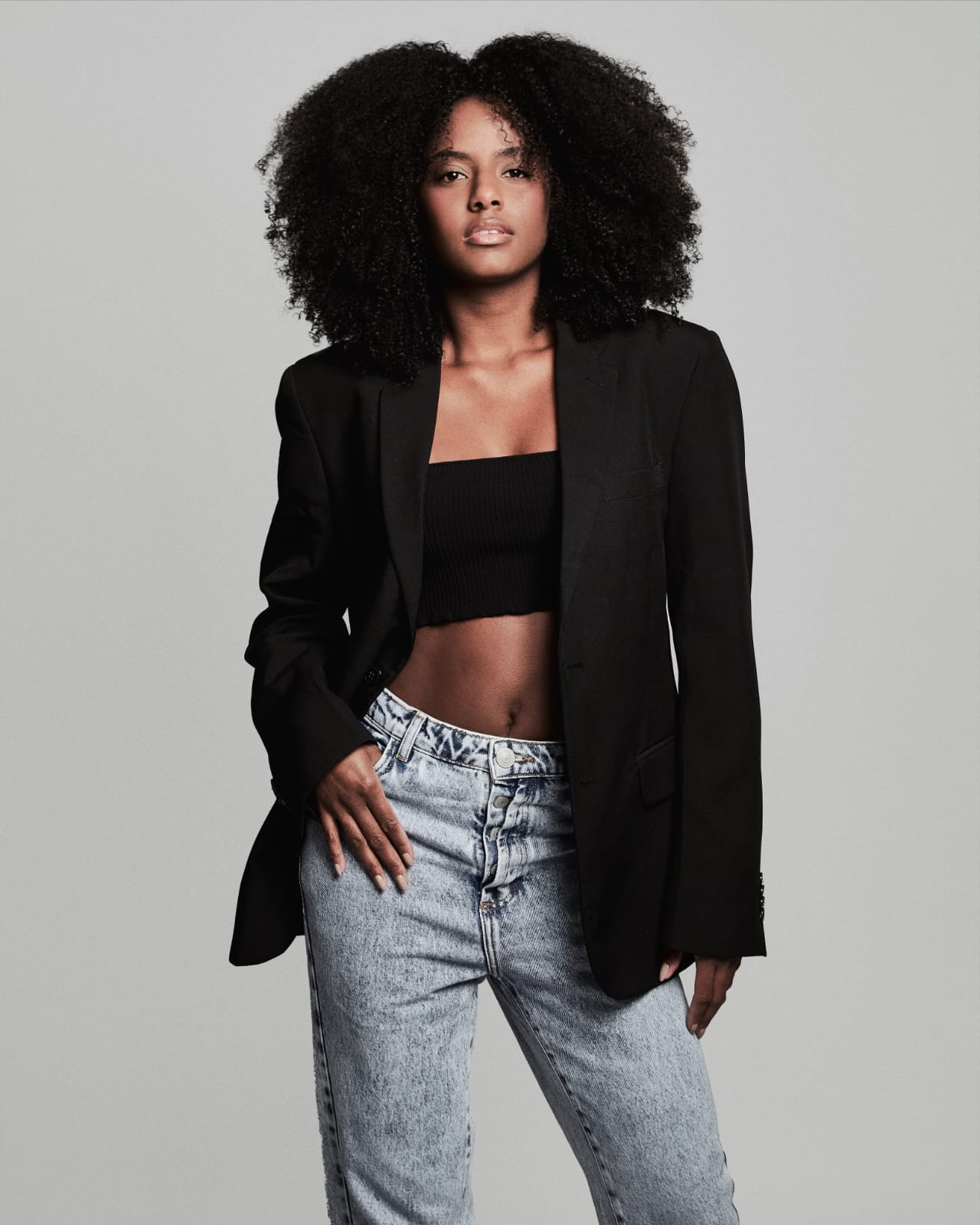 Graci Santos - Front Management