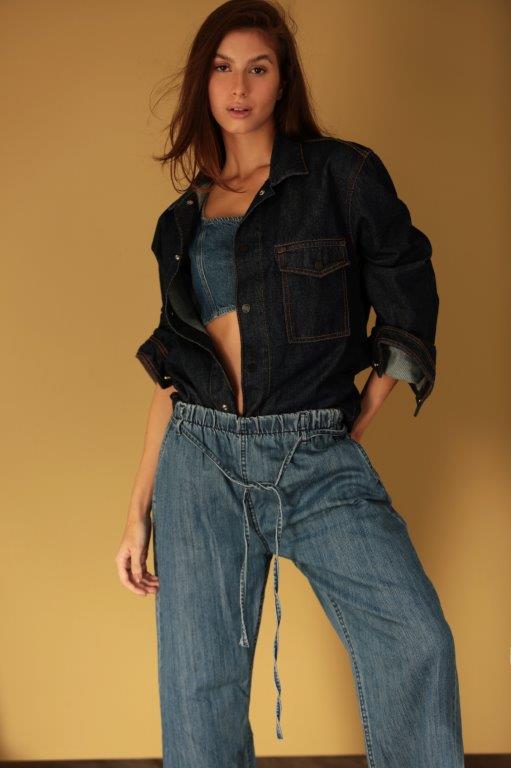 Julia Pronio - Front Management