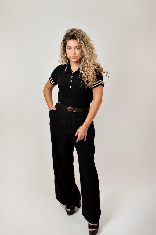 Lara Suzana - Front Management