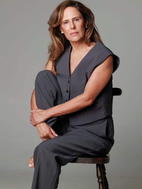 Lívia Ramos - Front Management