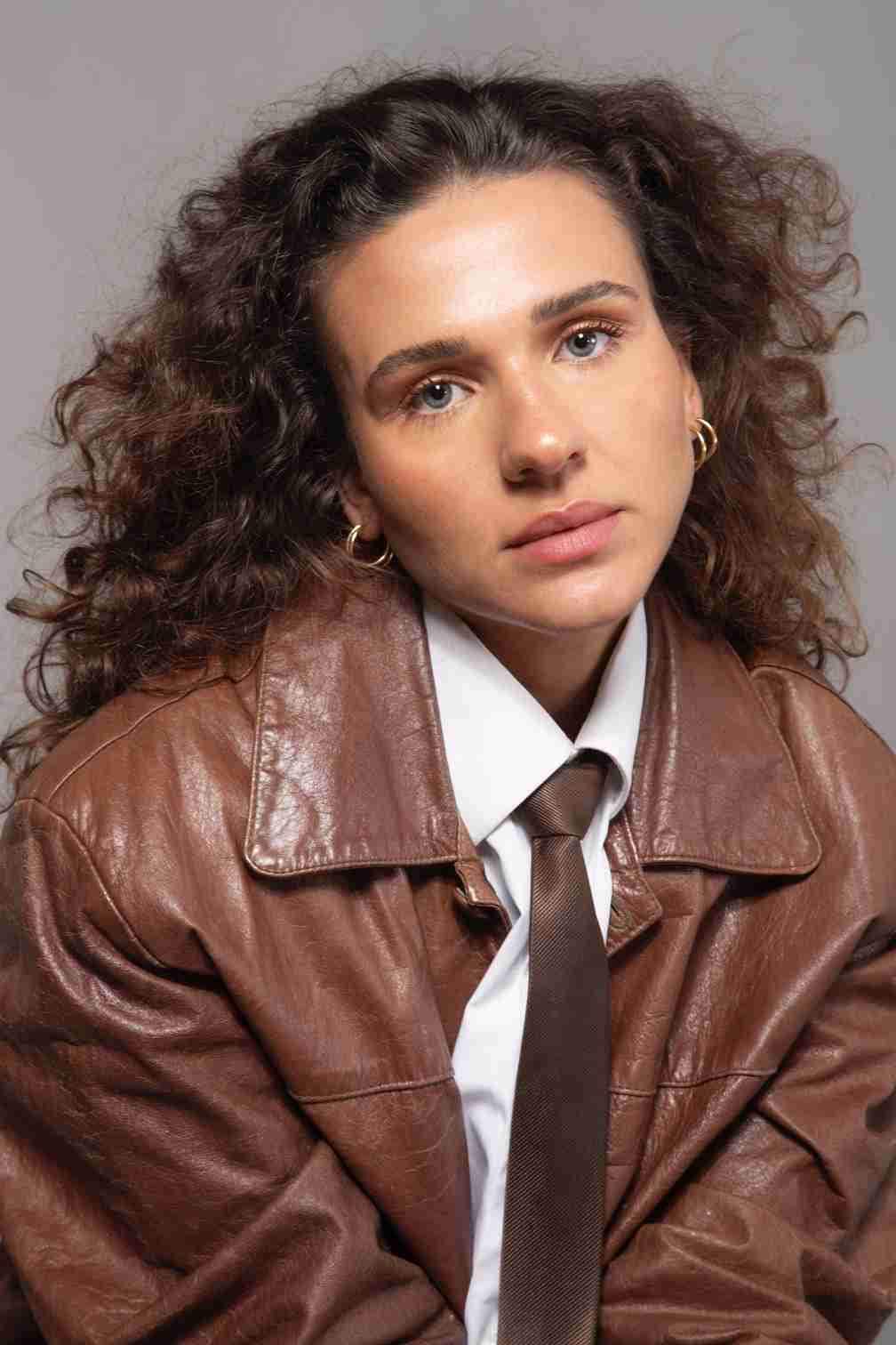 Luana Oliveira - Front Management