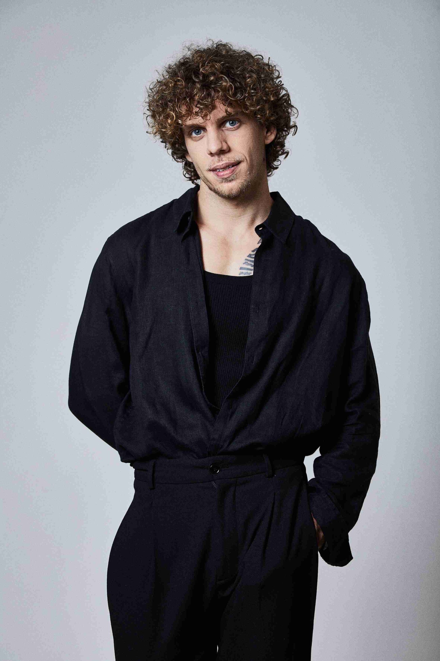 Lucas Santiago - Front Management