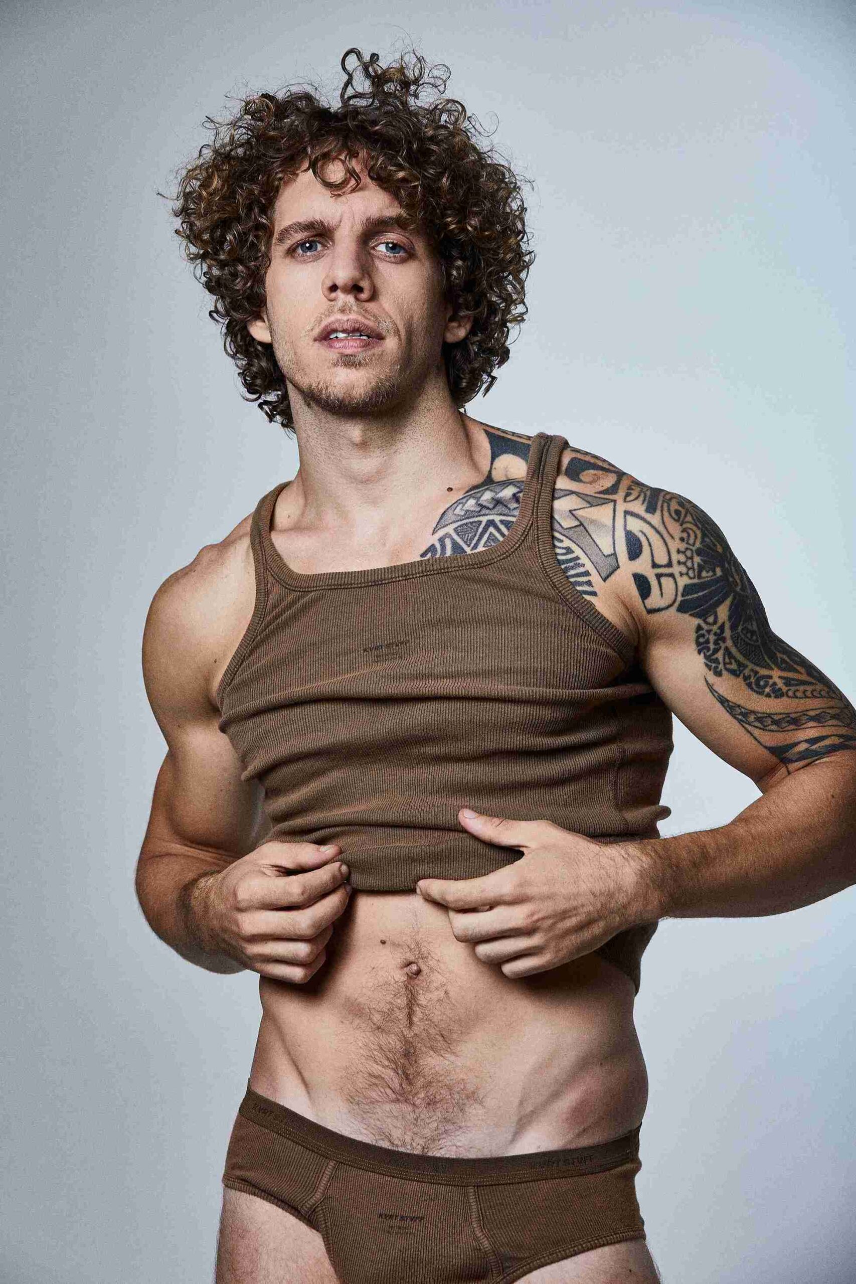 Lucas Santiago - Front Management