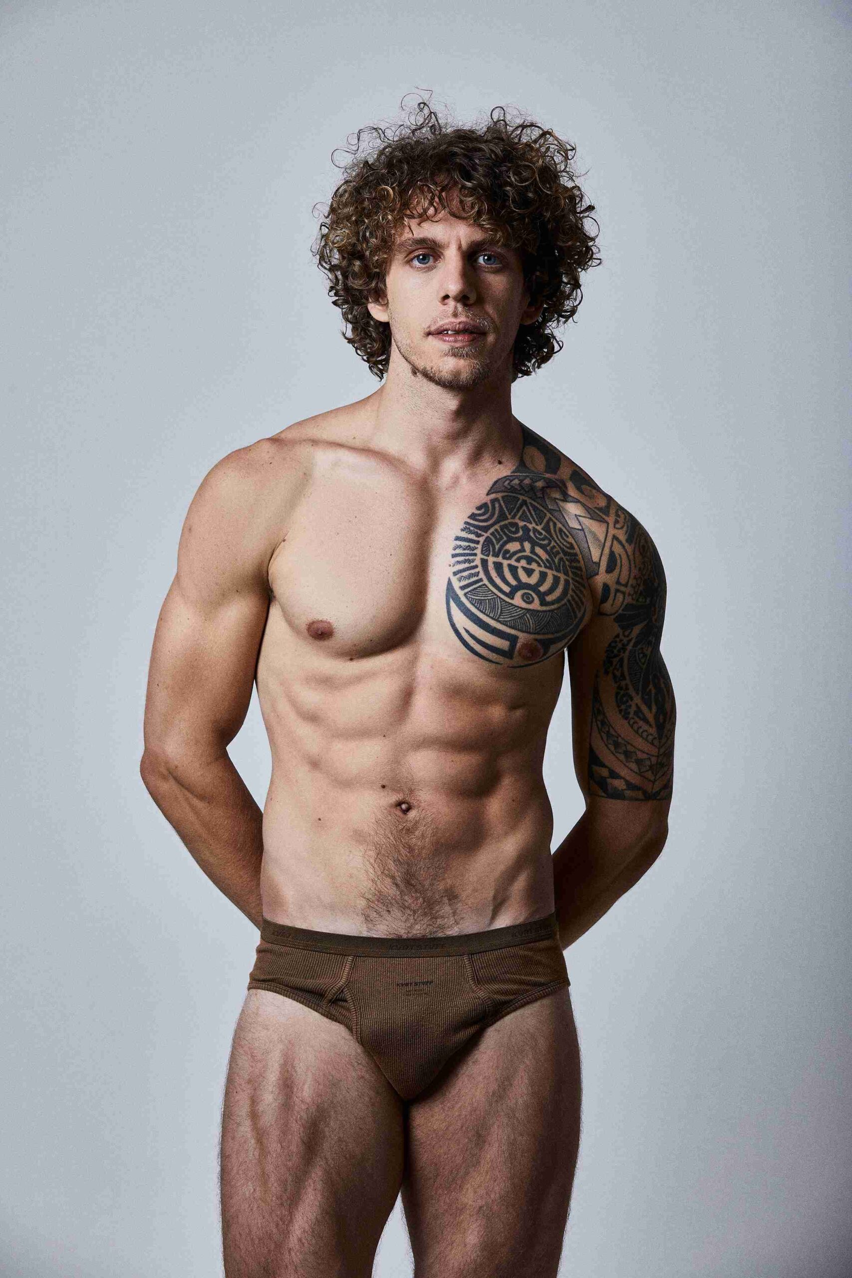 Lucas Santiago - Front Management