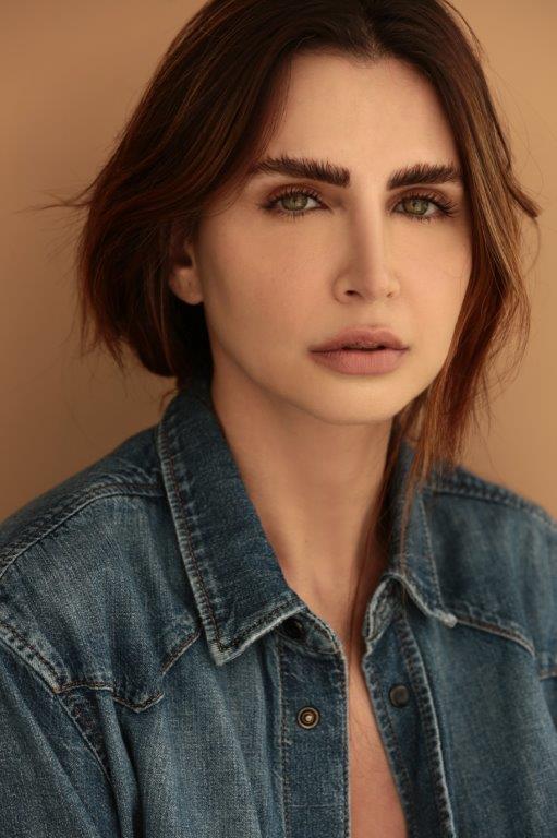 Mariana Baracat - Front Management