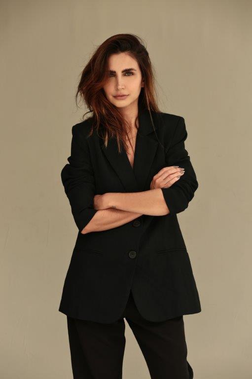 Mariana Baracat - Front Management