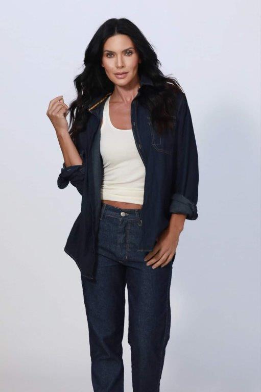 Mona Santana - Front Management