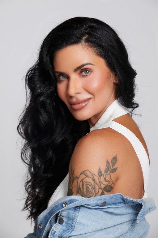 Mona Santana - Front Management