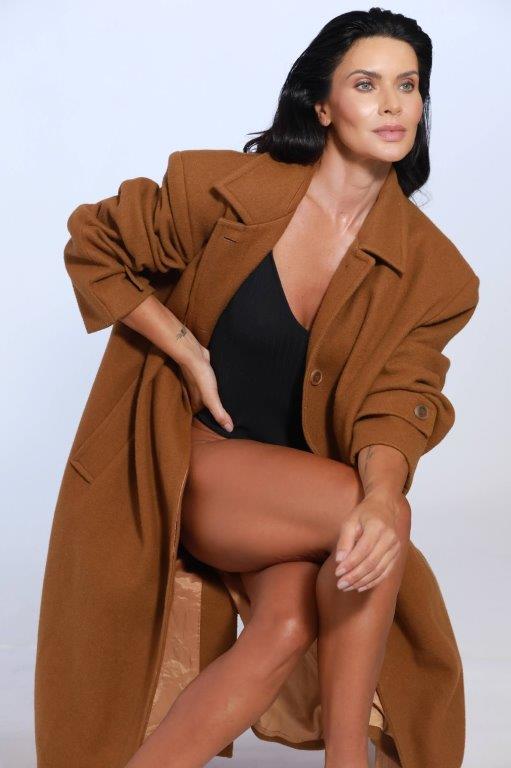 Mona Santana - Front Management