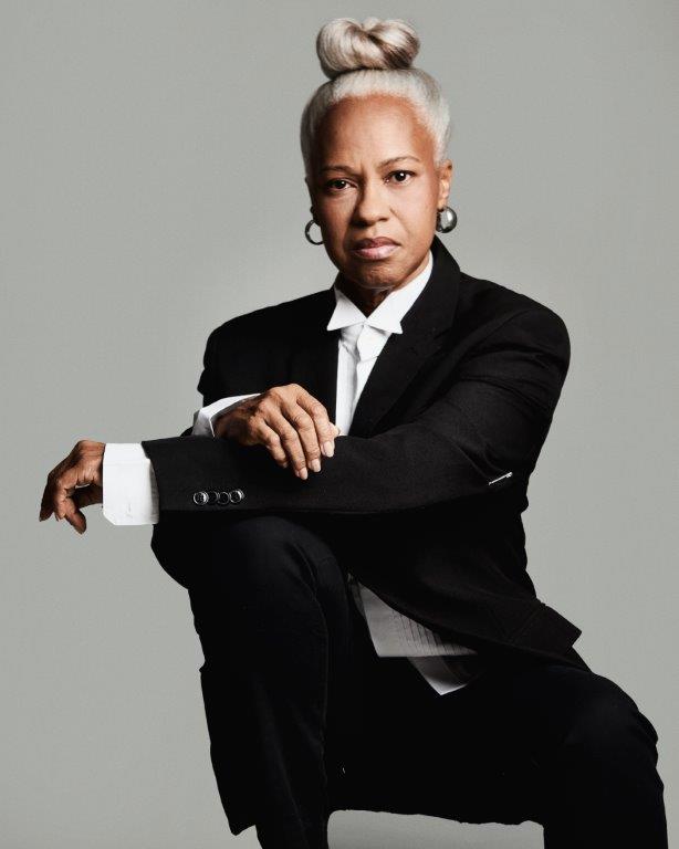 Selma Brandão - Front Management