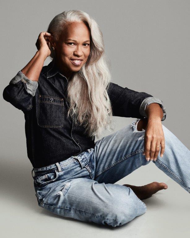 Selma Brandão - Front Management