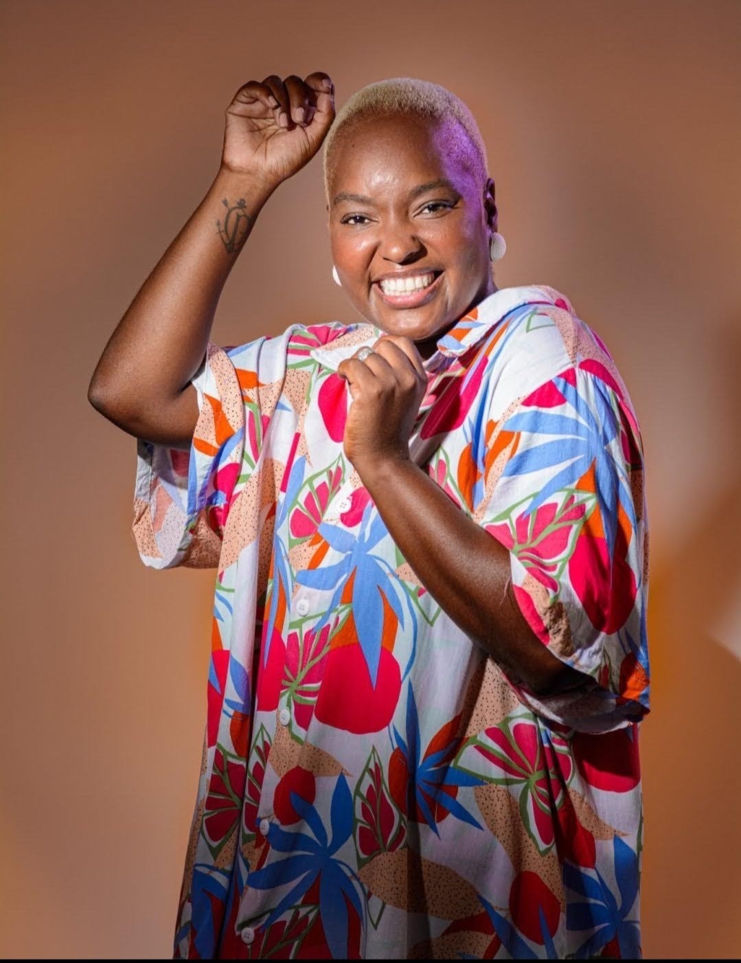 Tamara Thomaz - Front Management