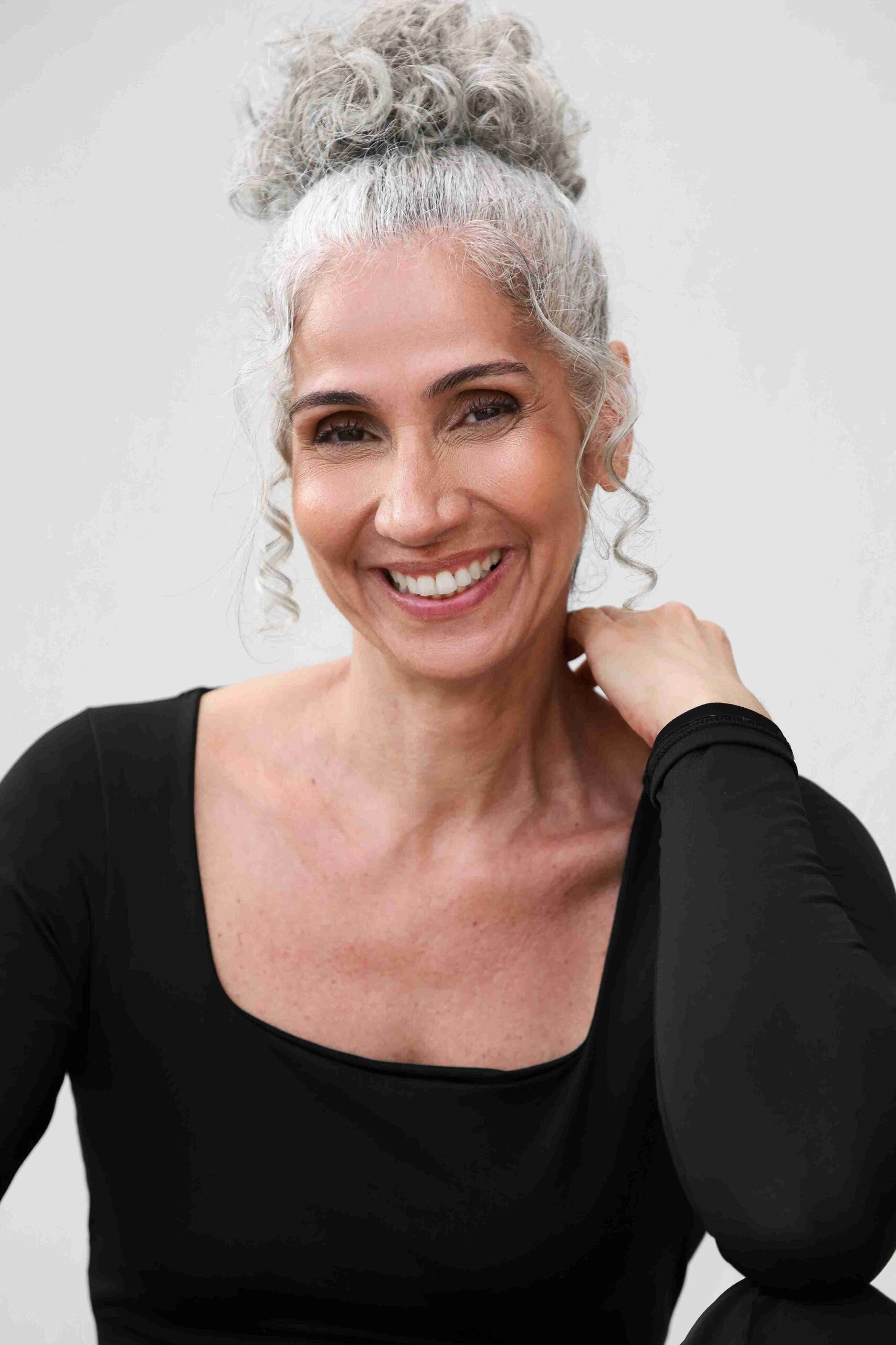 Luci Barboza - Front Management
