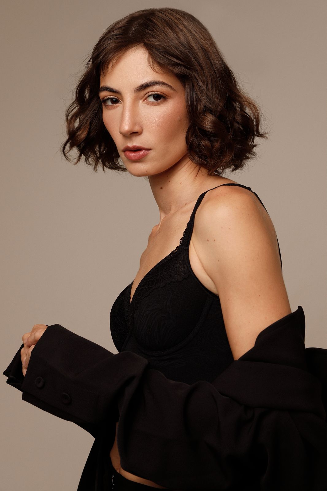 Ana Pacheco - Front Management