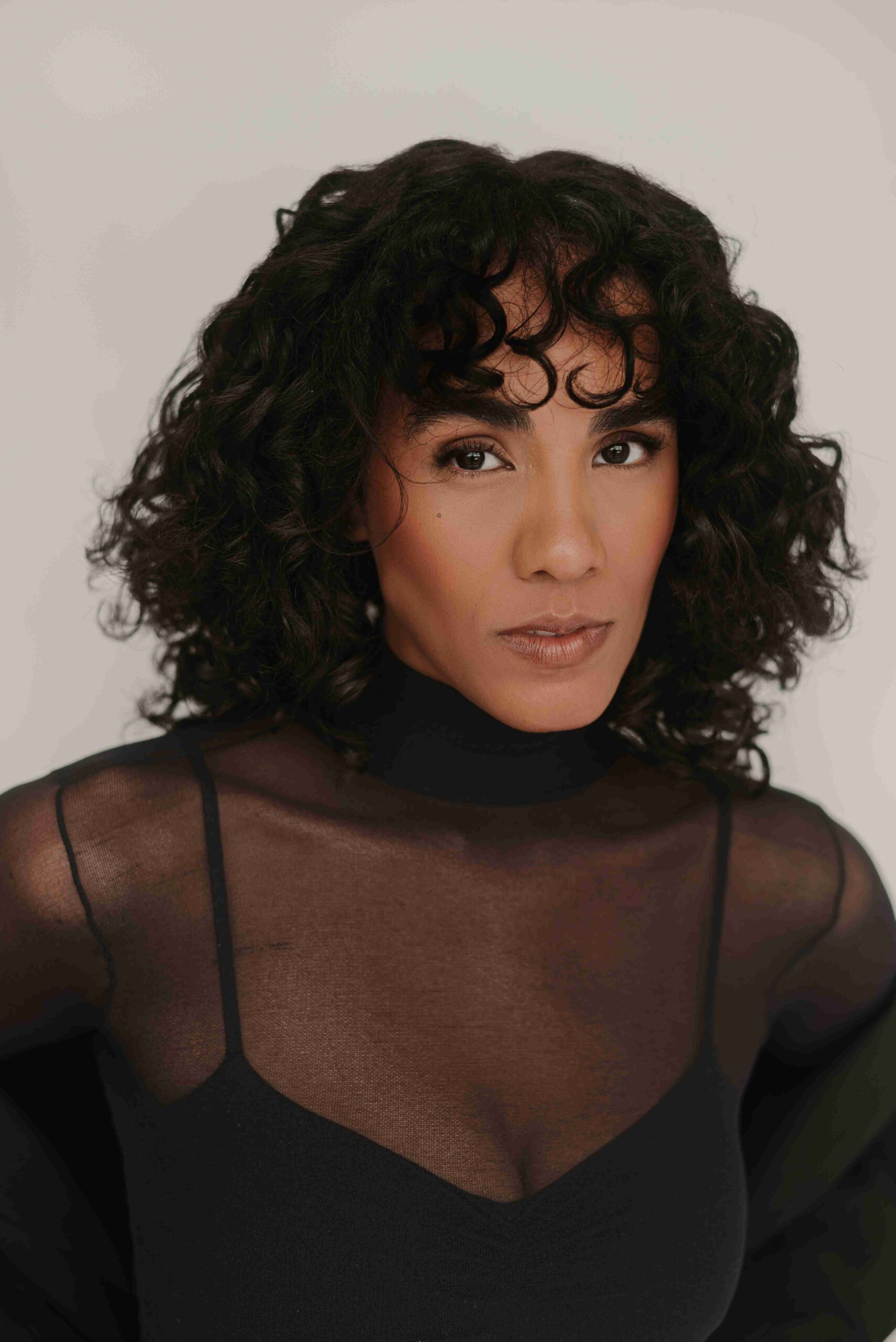 Ana Rafaella Oliveira - Front Management