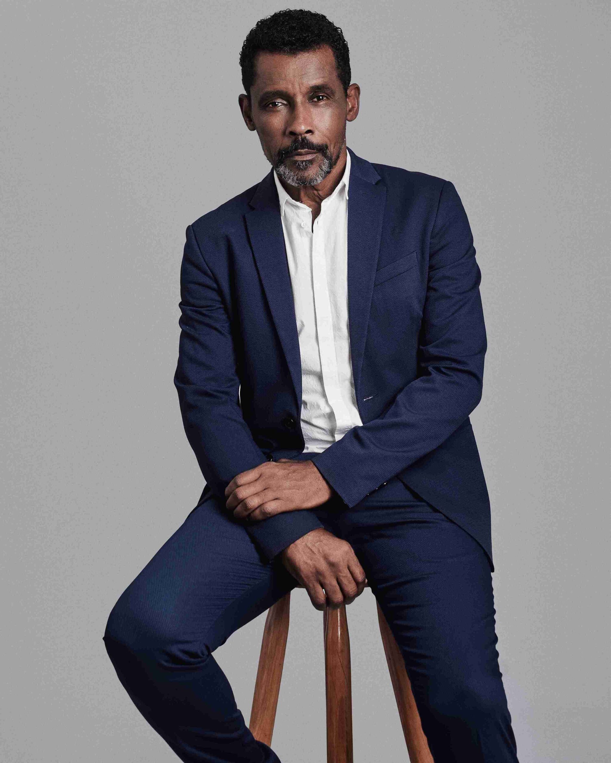 Moisés Karran - Front Management