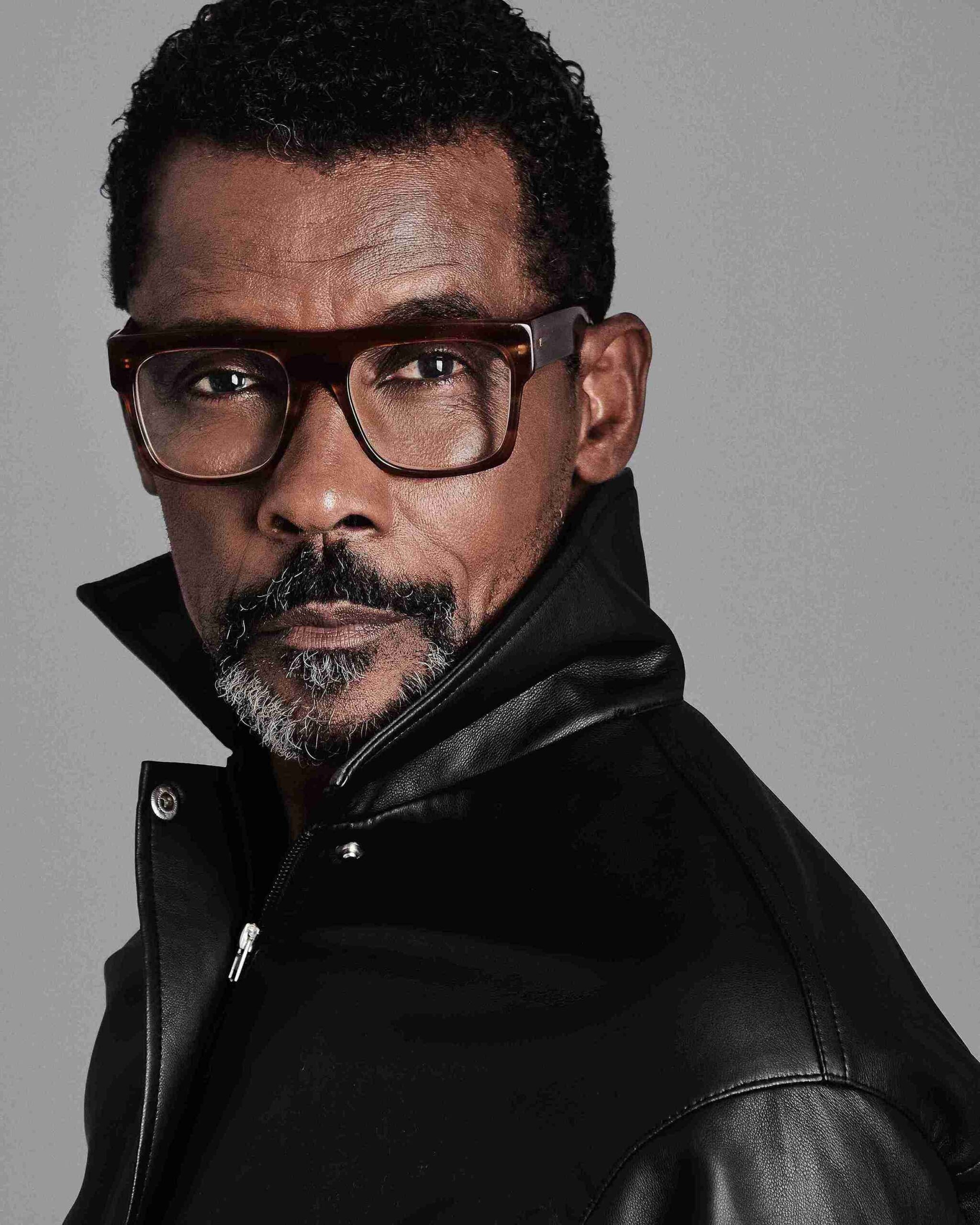 Moisés Karran - Front Management
