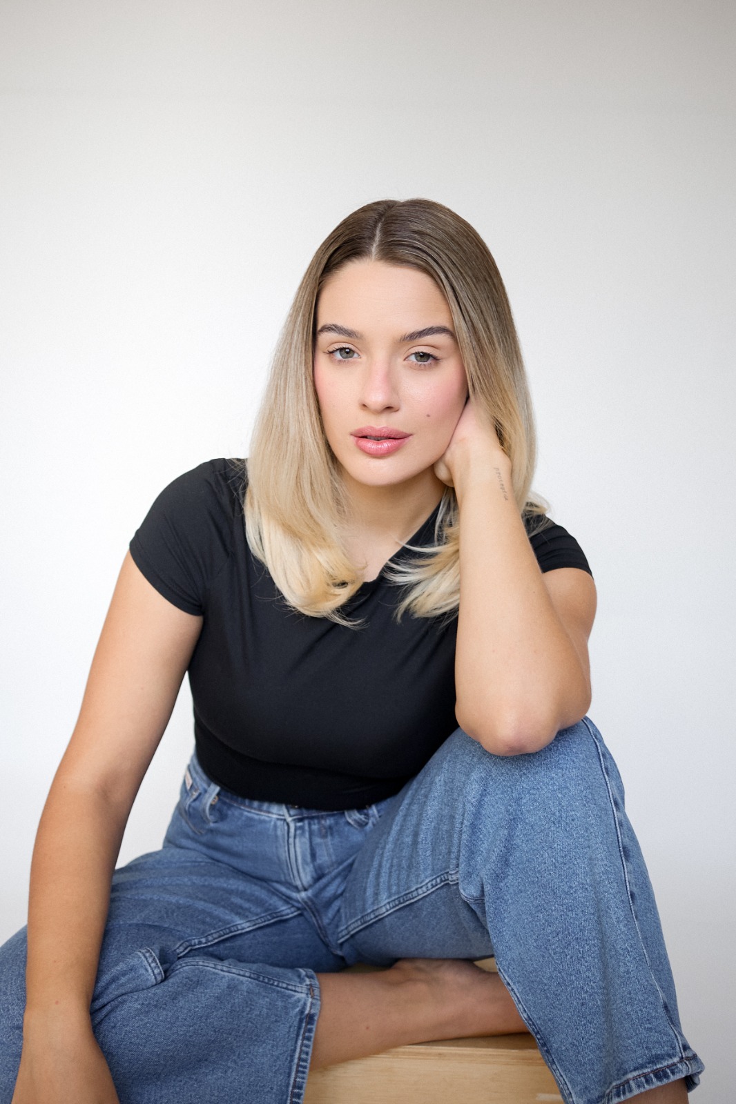 Laylla Coutinho - Front Management