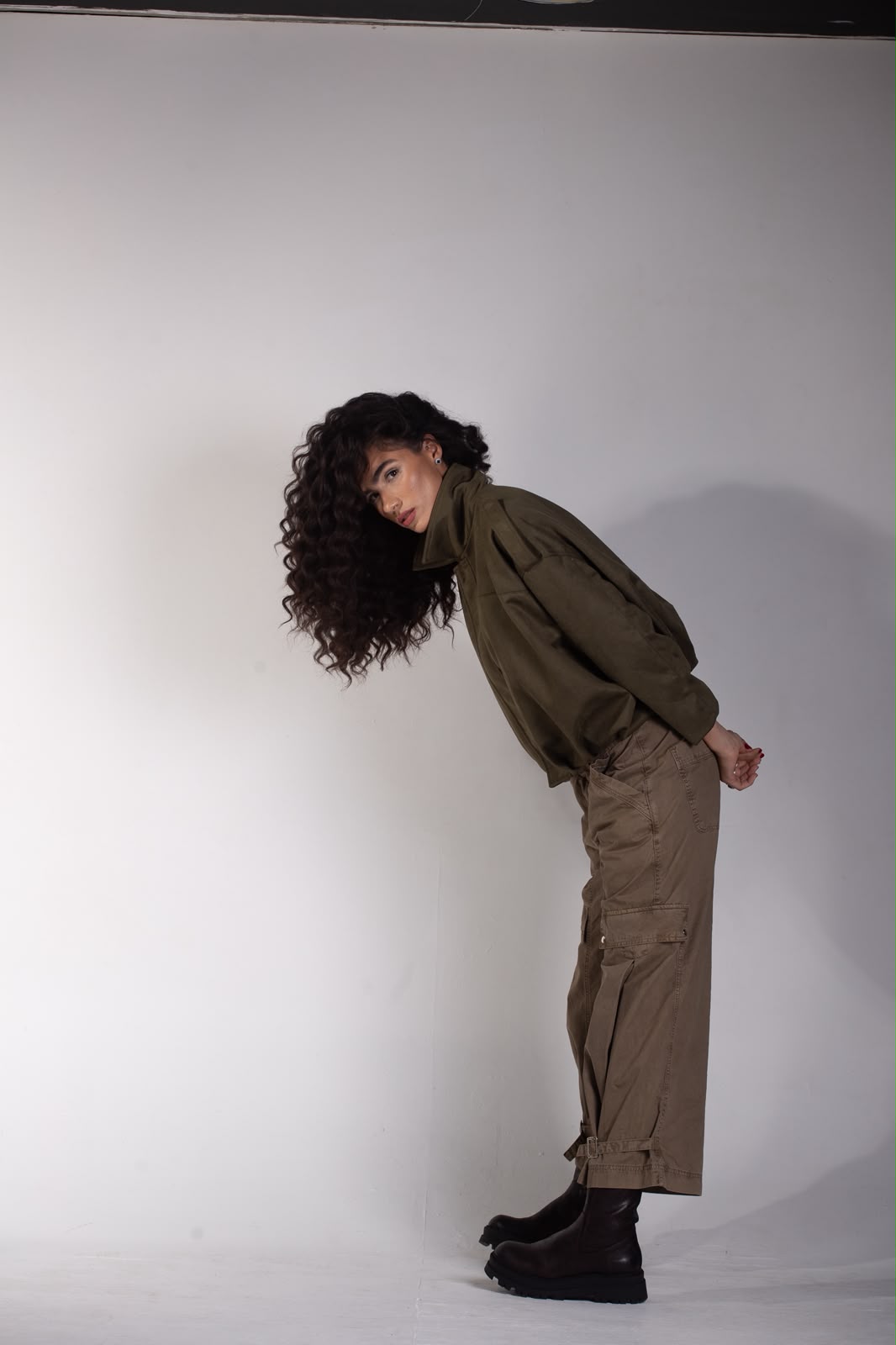 Stephanie de Paula - Front Management