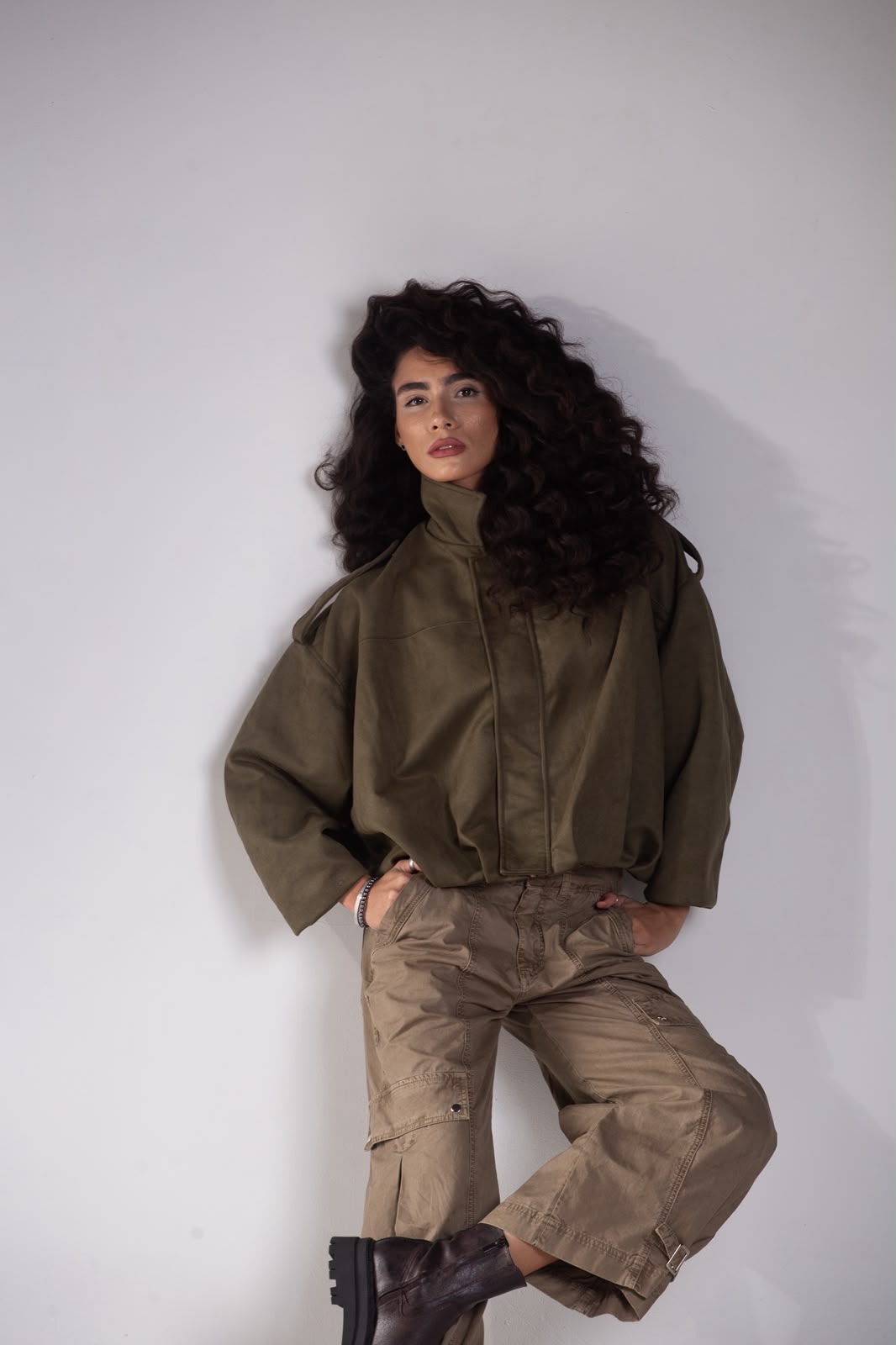 Stephanie de Paula - Front Management