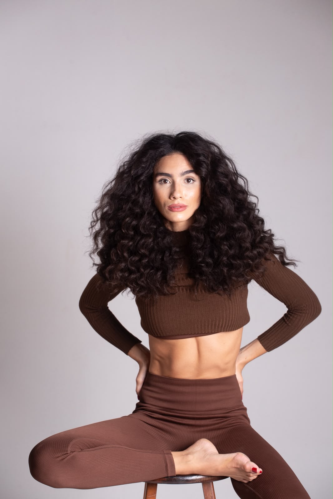 Stephanie de Paula - Front Management