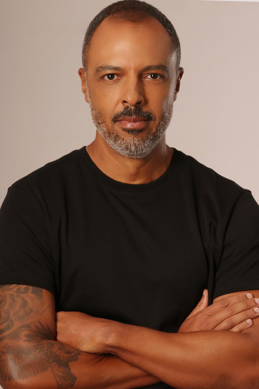 Marco Costa - Front Management